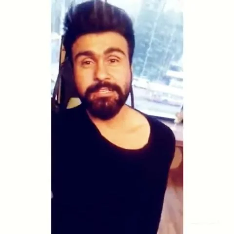 Aarya Babbar supports Hard Kaur